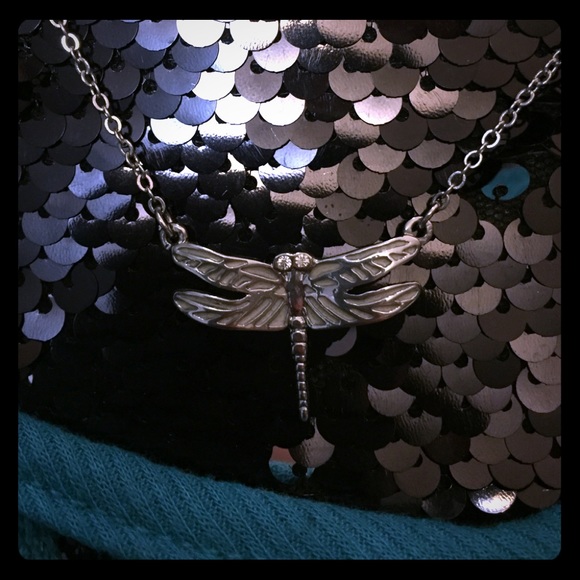 Necklace - Picture 1 of 3